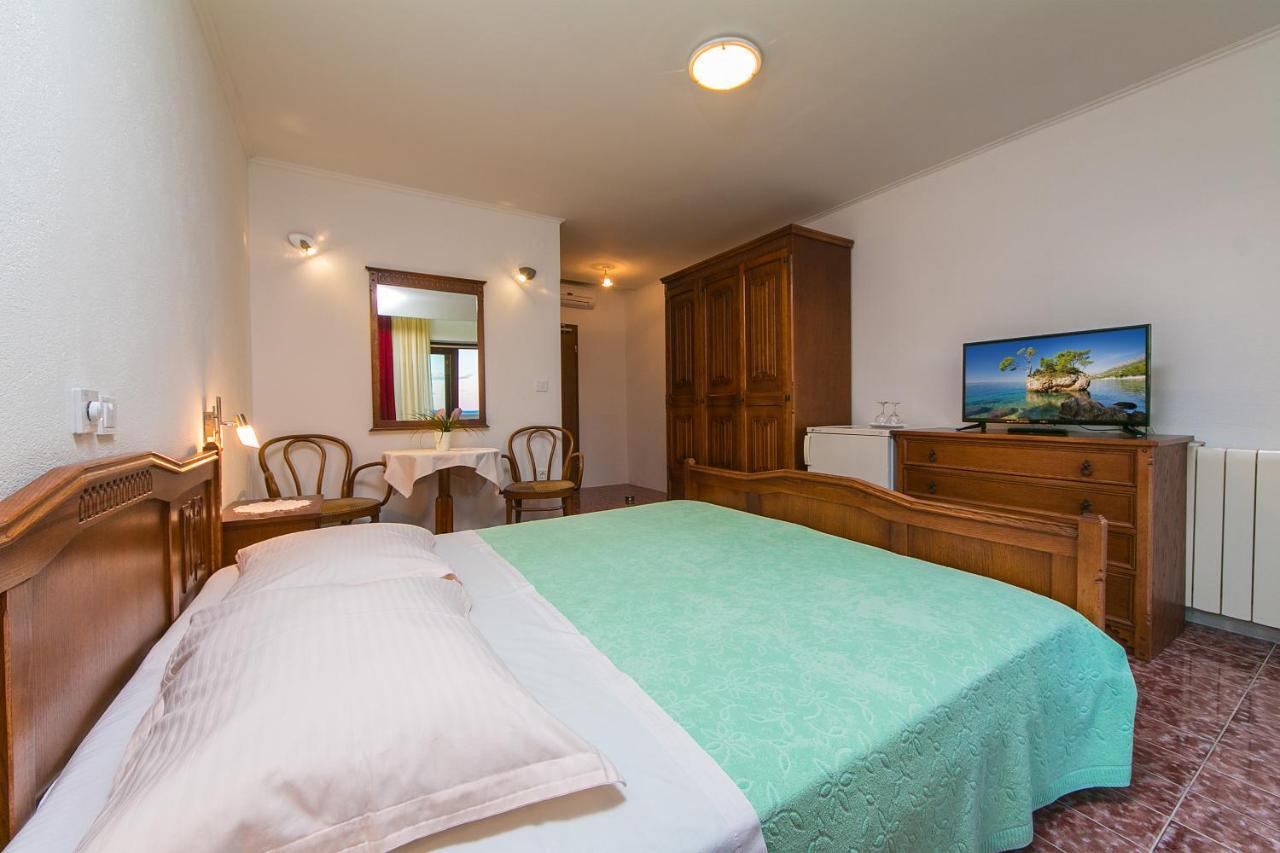 Adria Brela Apartments Dış mekan fotoğraf