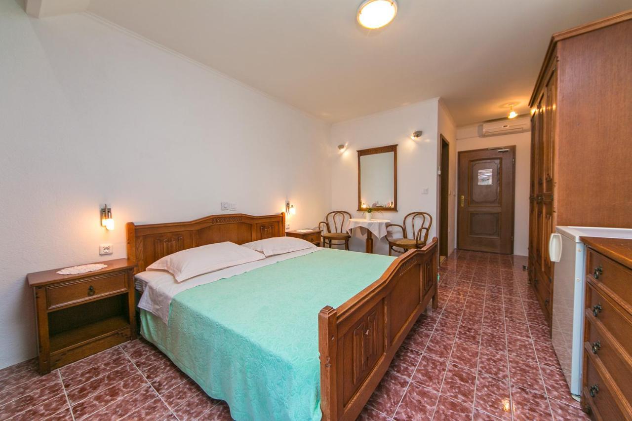 Adria Brela Apartments Dış mekan fotoğraf