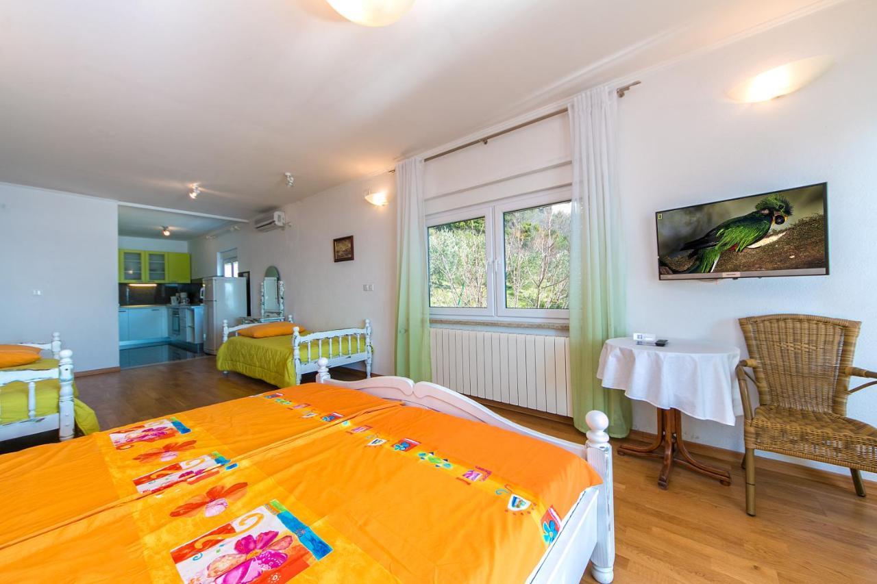 Adria Brela Apartments Dış mekan fotoğraf