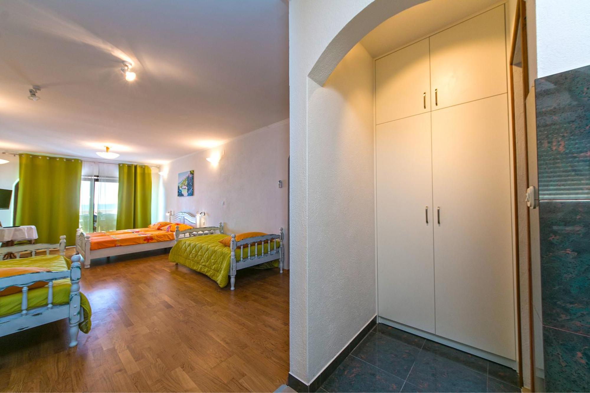 Adria Brela Apartments Oda fotoğraf